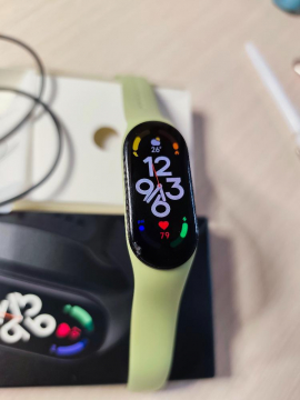 Продам Xiaomi smart band 7